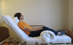 正しい在保持姿勢　布団を使用した座位保持の方法